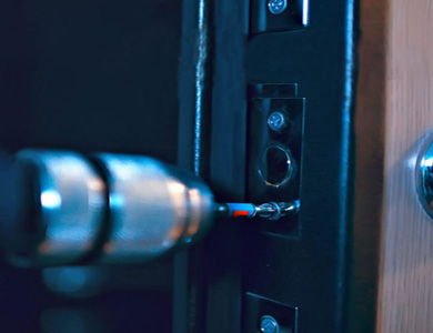 宏伟24小时上门开锁公司